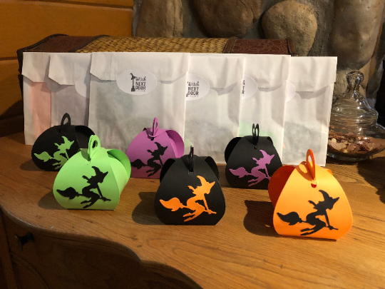 Paper Halloween Witch Treat Box Kit-6 pc